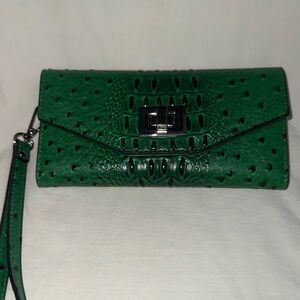 Cato Green Textured Clutch with Wristlet